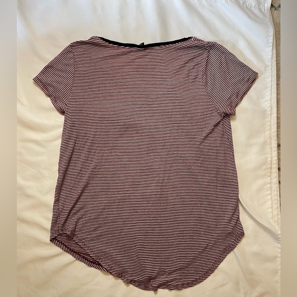 The Clas-sic size medium red and white striped v-neck t shirt - Picture 3 of 6